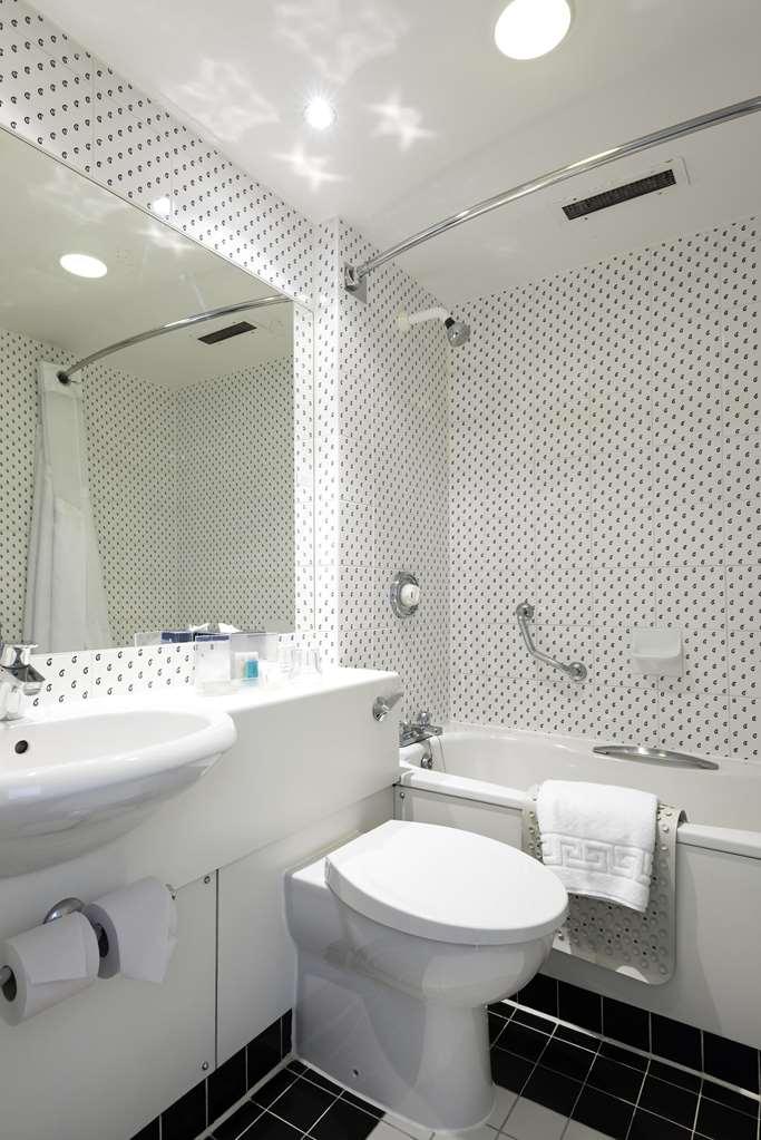Best Western London Heathrow Ariel Hotel 海斯 外观 照片
